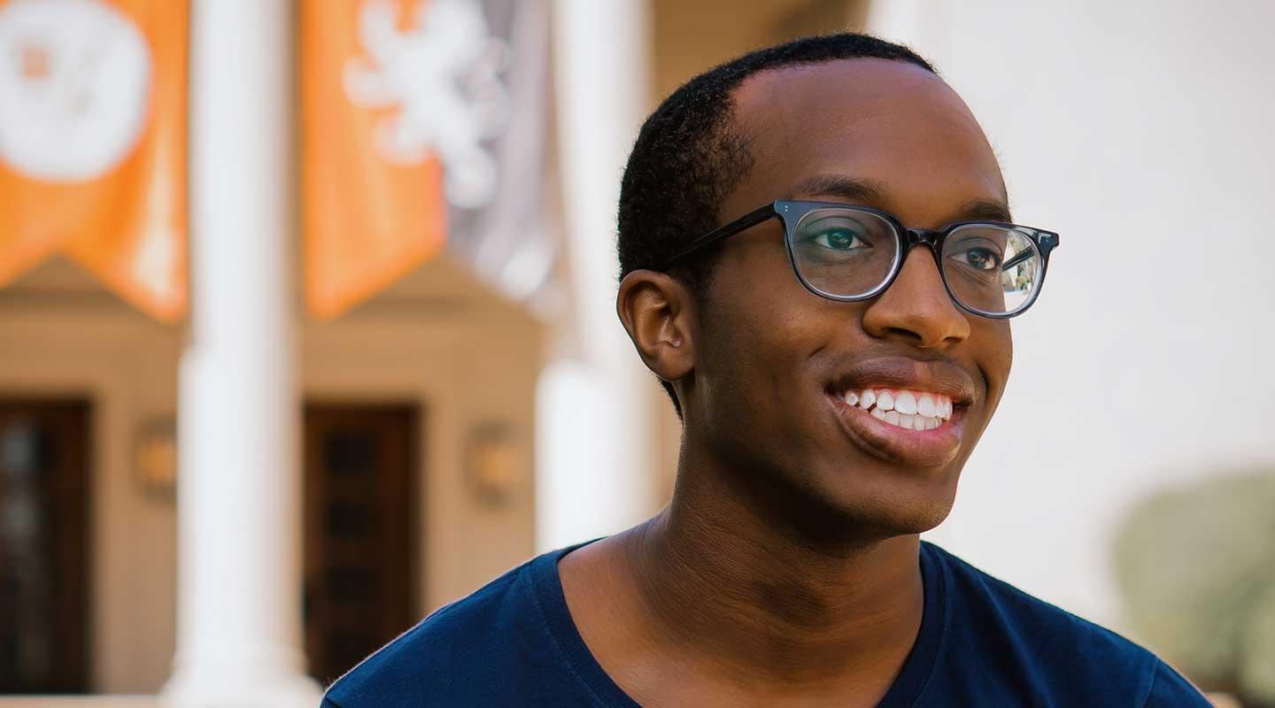 Oxy student Jordan Walker, Class of 2021