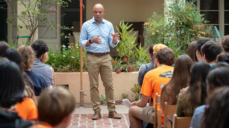 Dean of Students Rob Flot welcomes students to Occidental College