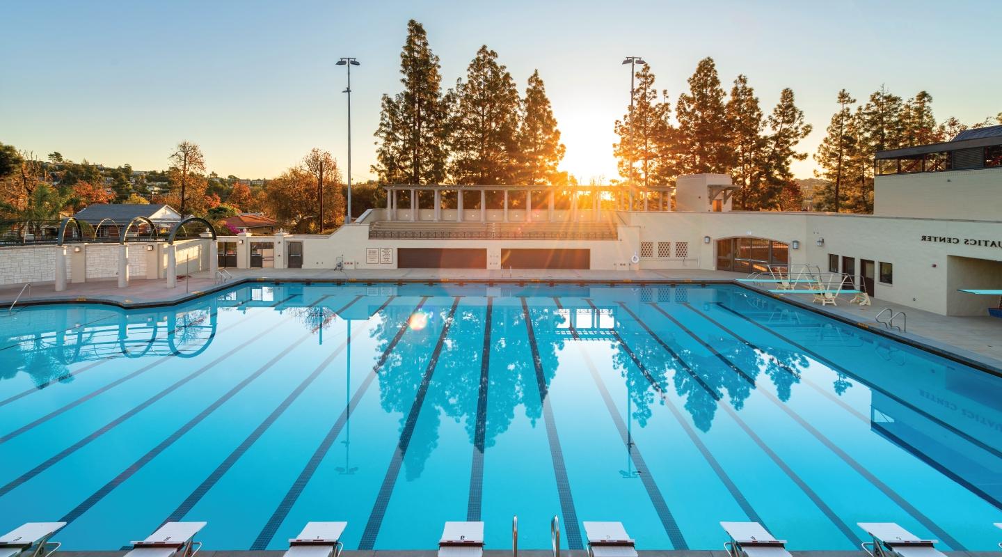 De Mandel Aquatics Center