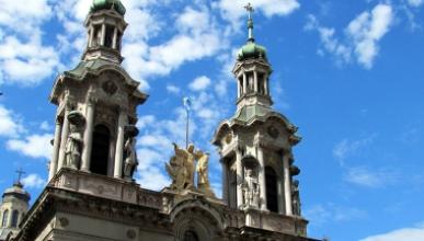 A cropped image of the top of a cathedral in Buenos Aires