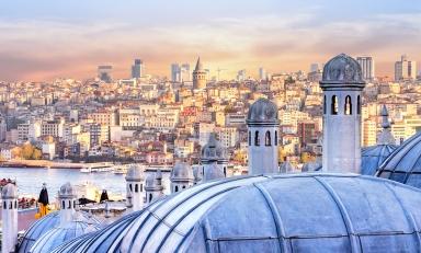 Landscape photo of Galata Tower in Turkey